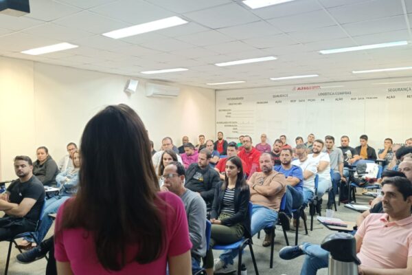 galeria-iso-14001-contexto-da-organizacao-rn-consultoria-e-auditoria-white-curso-iso-formação-iso-2